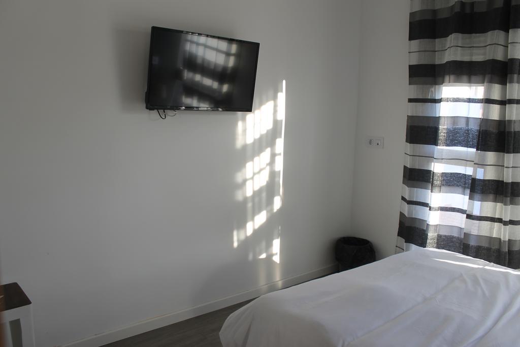 Golden 21 Hotel Madrid Luaran gambar