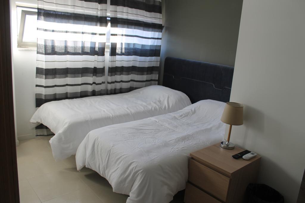 Golden 21 Hotel Madrid Luaran gambar