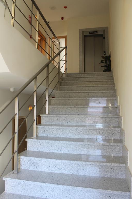 Golden 21 Hotel Madrid Luaran gambar
