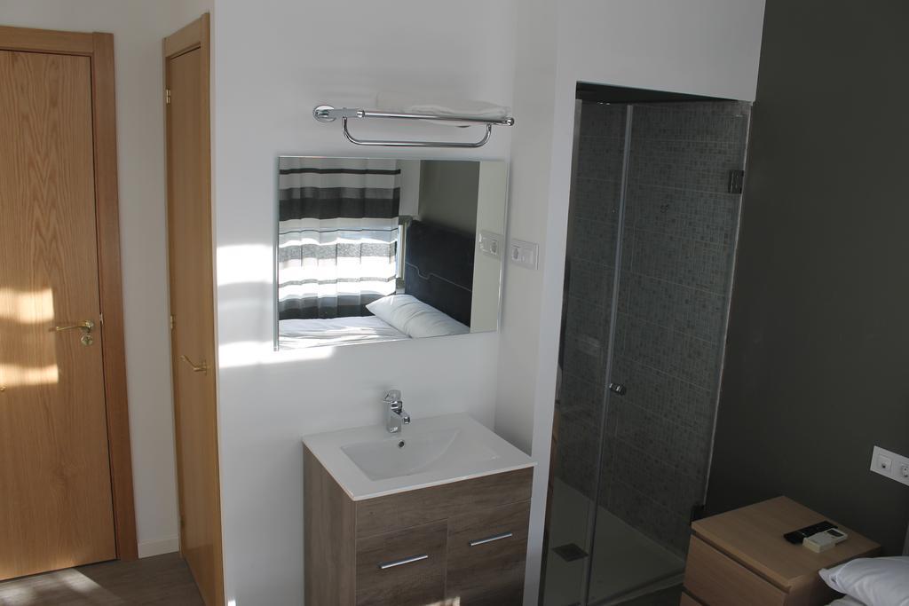 Golden 21 Hotel Madrid Luaran gambar